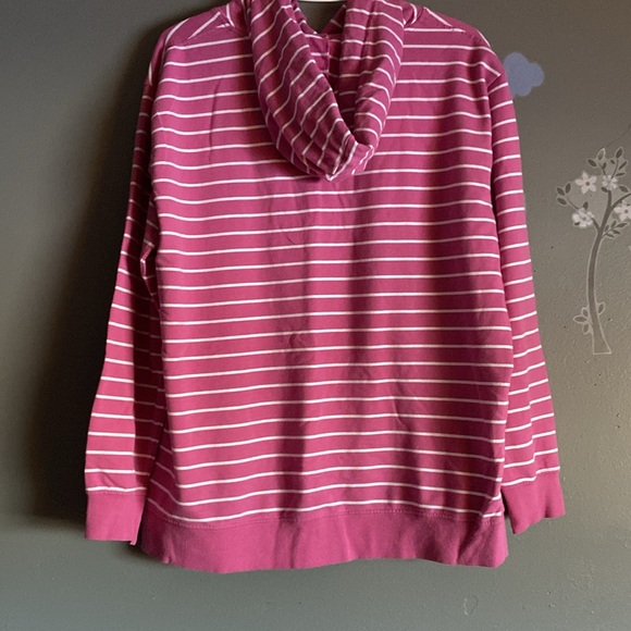 🩷Super comfy hoodie for those burr moments☺️ - Picture 4 of 4